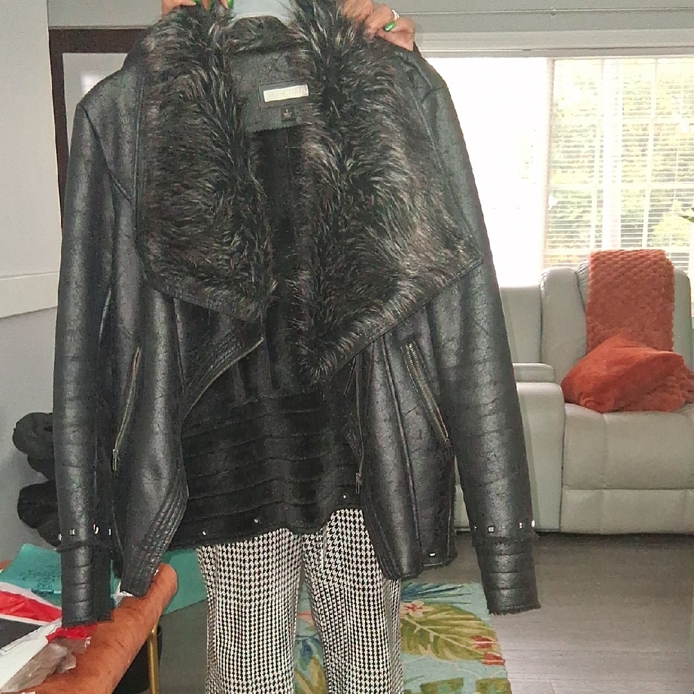 Black Rivet Black Jacket with Faux Fur Collar